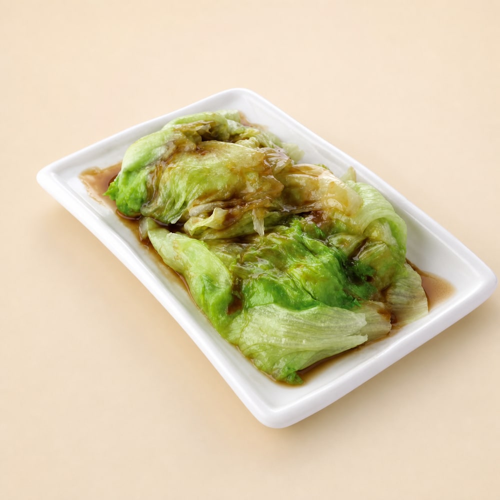 Lettuce with vegetarian oyster sauce